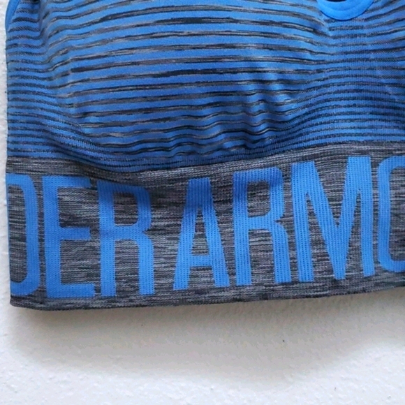 Under Armour Sports Bra Size Sm - Picture 2 of 10